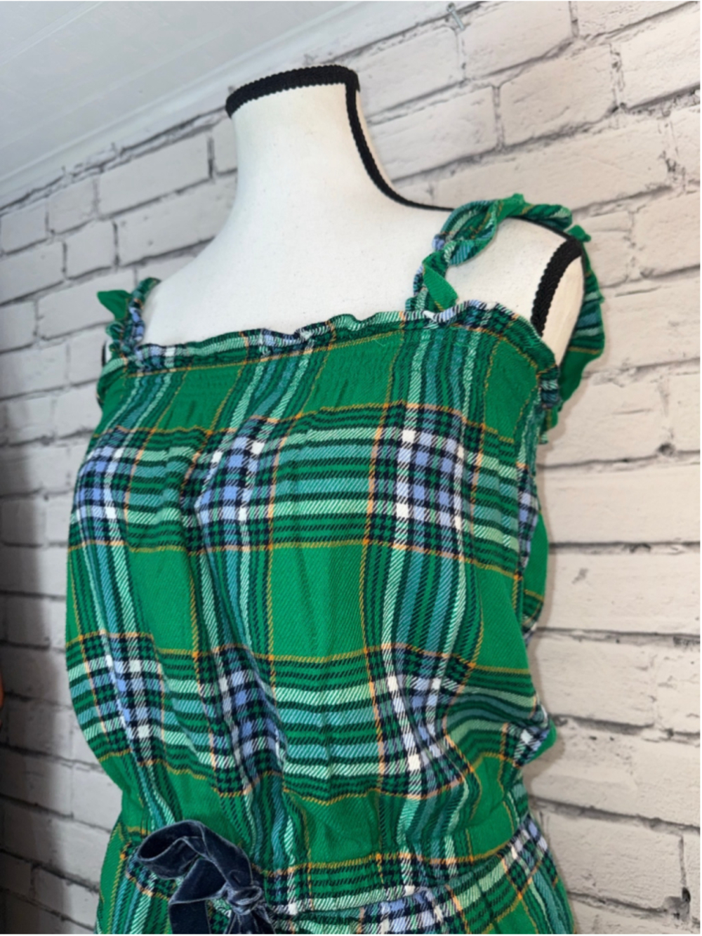 Women's Aerie Flannel Romper size XS Green Plaid Ruffle Boho Velvet Bow Fall - Picture 12 of 15